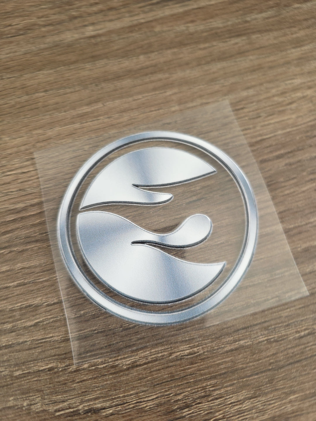 Regular Treasure Hunt TH Silver Logo 3in